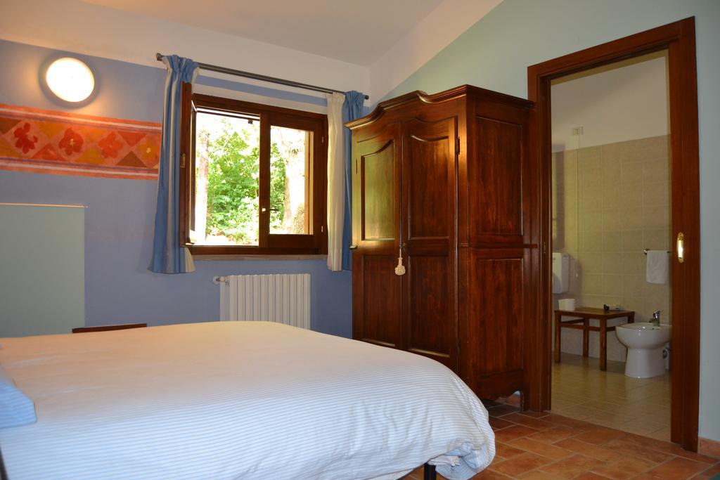 Agriturismo Nizzi Vila Assisi Exterior foto